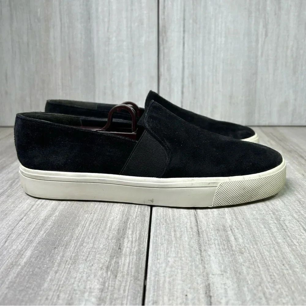 Vince Blair Warren Black Slip On Suede Sneaker Casual Shoes Womens Size 7 EUR 37 - Picture 3 of 10